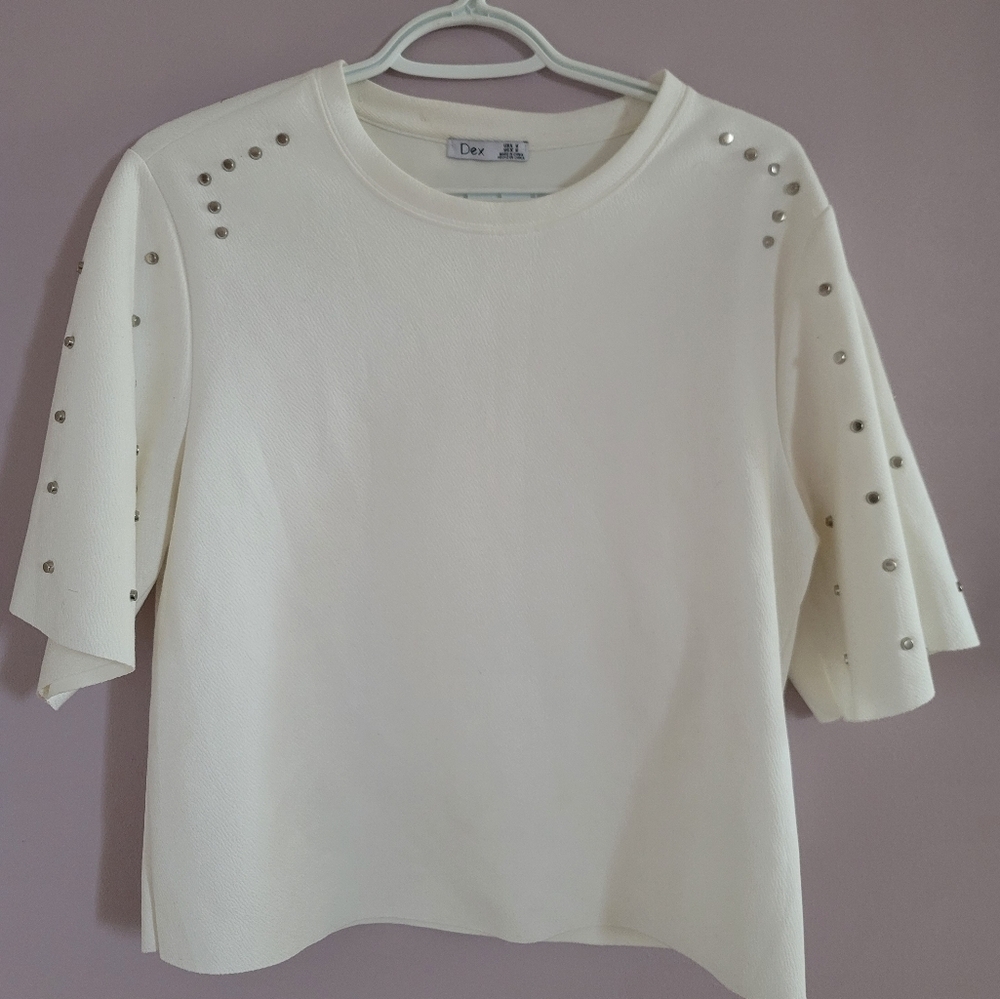 💙2/$8💙 Dex Studded Short Sleeve Top